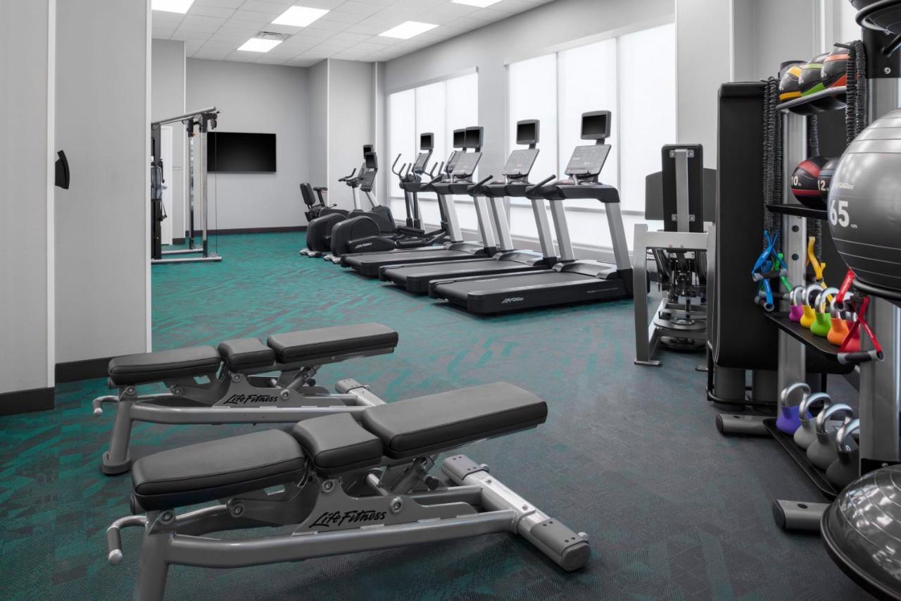 Towneplace Suites By Marriott Tampa Clearwater Zewnętrze zdjęcie